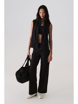 H&M - Women Black Regular Fit Fleece sports gilet