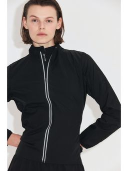 H&M - Women Black Lightweight running jacket with DryMove