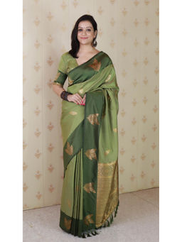 KALAASHREE - Greena Soft Silk Saree With Unstitched Blouse With Zigzag Motifs