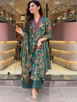 ART AVENUE - Green Women Floral Mirror Work Anarkali with Palazzo and Dupatta