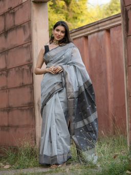 MAAHISHMATI SAREES - Grey Handloom Silk By Cotton Saree with Unstitched Blouse