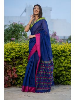 MAAHISHMATI SAREES - Blue Handloom Silk By Cotton Saree with Unstitched Blouse