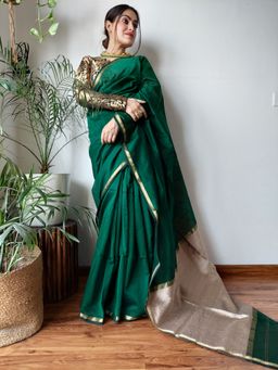 MAAHISHMATI SAREES - Green Handloom Silk By Cotton Saree with Unstitched Blouse