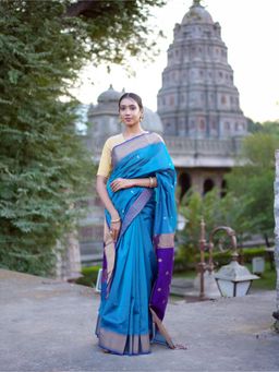 MAAHISHMATI SAREES - Blue Handloom Silk By Cotton Saree with Unstitched Blouse