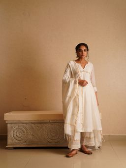 SRJANA - White Resham Embroidered A Line Kurta With Palazzo And Dupatta