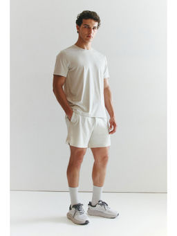 H&M - Men Beige Sports Shorts With Drymove