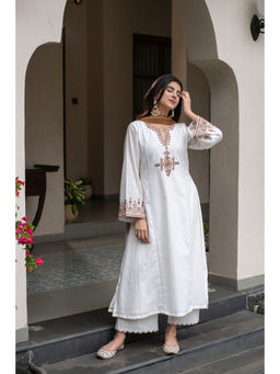 Label Shaurya Sanadhya - White A Line Kurta with Palazzo and Dupatta