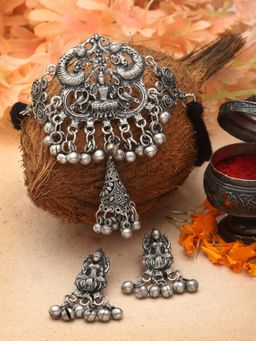 Moedbuille - Silver Plated Temple Necklace with Pair Of Earrings