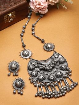 Moedbuille - Silver Plated Oxidised Necklace with Pair Of Earrings
