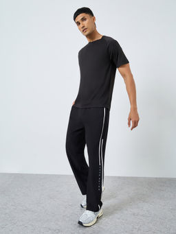 Styli - Men Black Colorblock Regular Fit Full-Length Trackpant