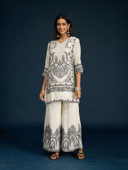 Gajra Gang - Off White Muslin Printed Co-Ord Set Diwalicous (Set of 2)