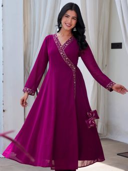 ARAMYA - Women Magenta Georgette Embroidered Kurta