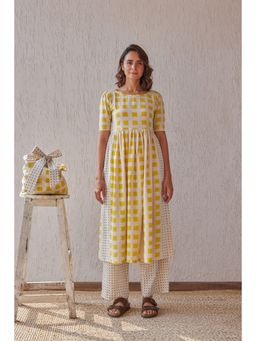 The Yellow Bow - Canary Yellow Co-Ord (Set of 2)