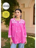 Pink color option, Currently selected