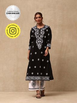 House of Chikankari - Black Irhaa Chikankari Cotton Kurta & Pant (Set of 2)