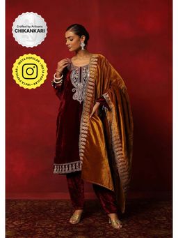 House of Chikankari - Maroon Hoc Velvet Embroidered Women's Kurta With Pant And Dupatta