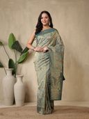 Green color option, Sold out, Currently selected