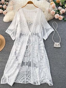 MISS MOSA BY AKANKSHA - White Embroidered Three Fourth Sleeves Shrug