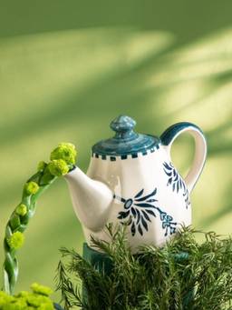 Freedom Tree - Montane Teal Ceramic Tea Pot (800ml)