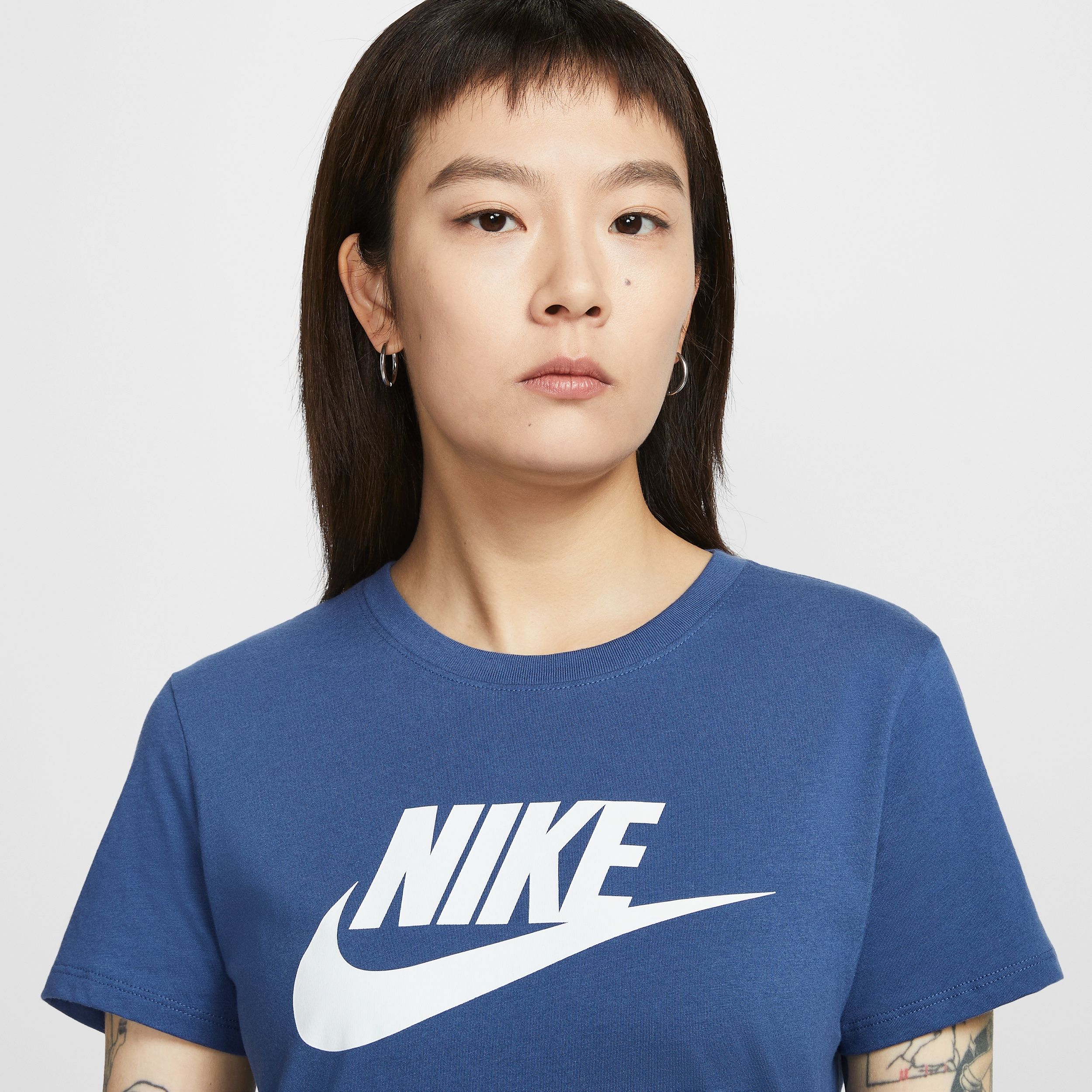 nike 3 logo t shirt