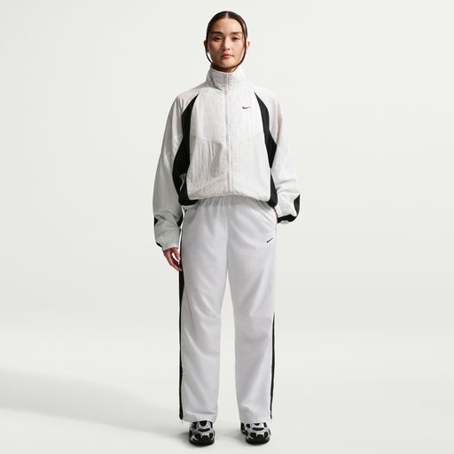 Nike Sportswear Classic - Women's Mid-Rise Open-Hem Trousers