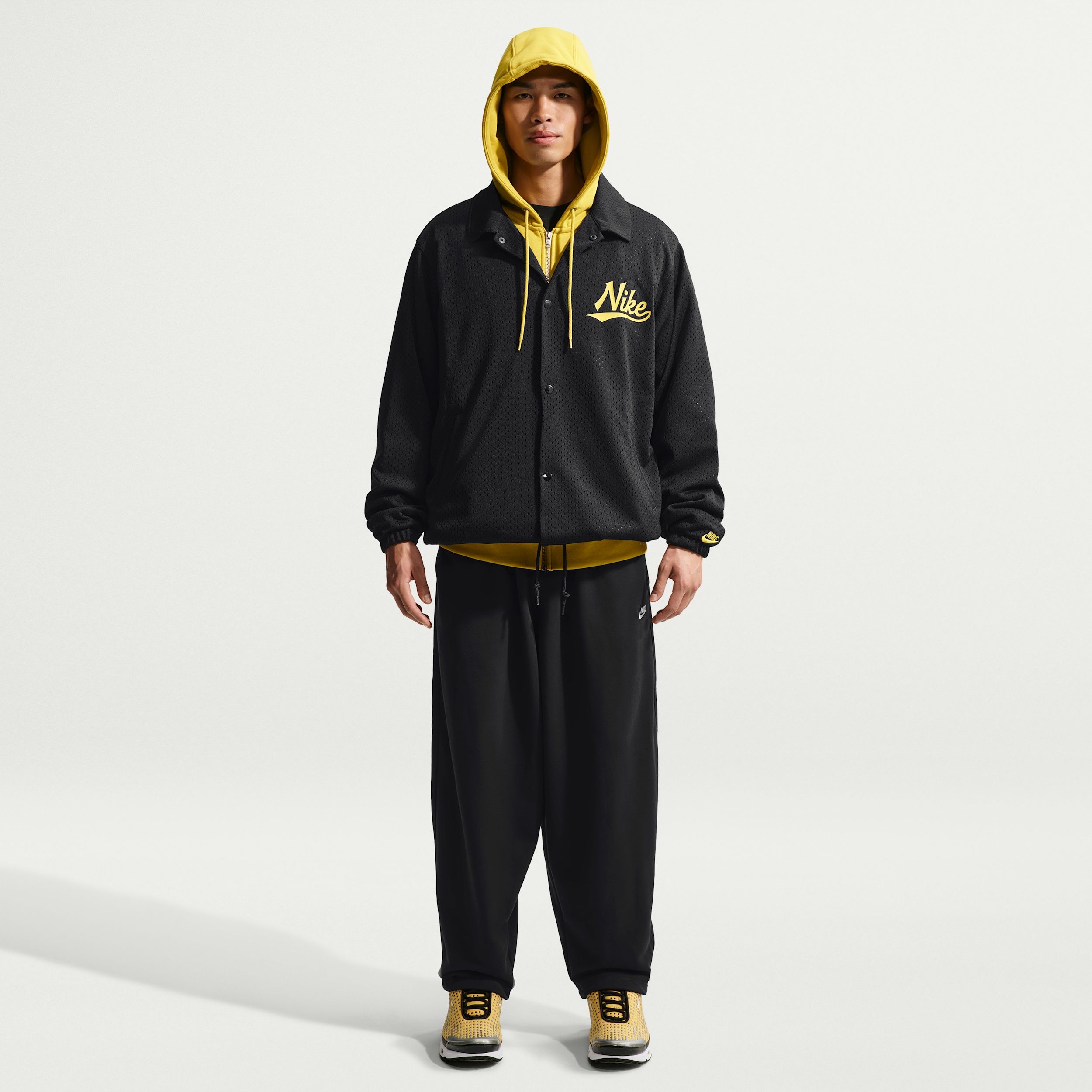 Nike Sportswear Club - Men's Oversized French-Terry Trousers
