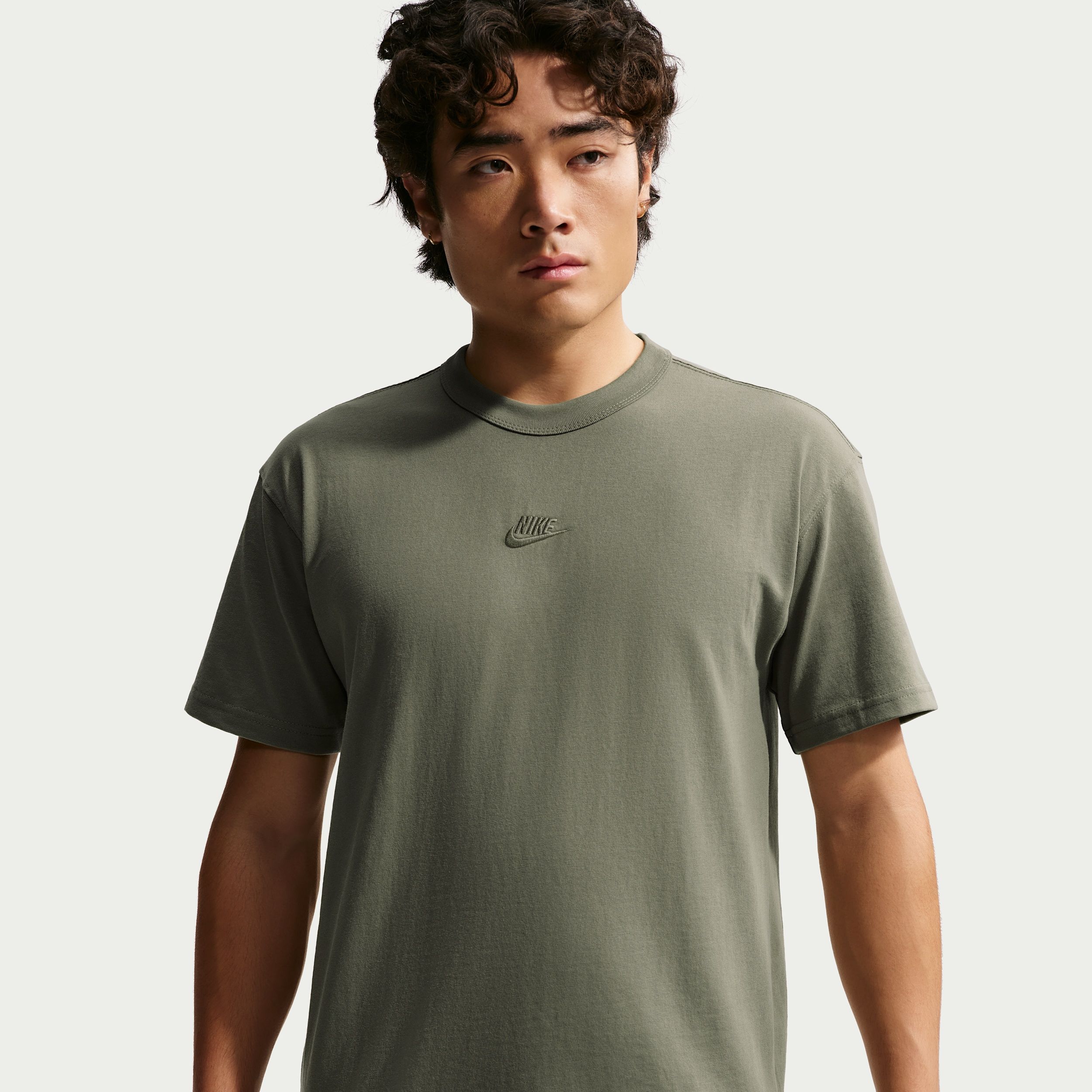 Nike Sportswear Premium Essentials - Men's T-Shirt