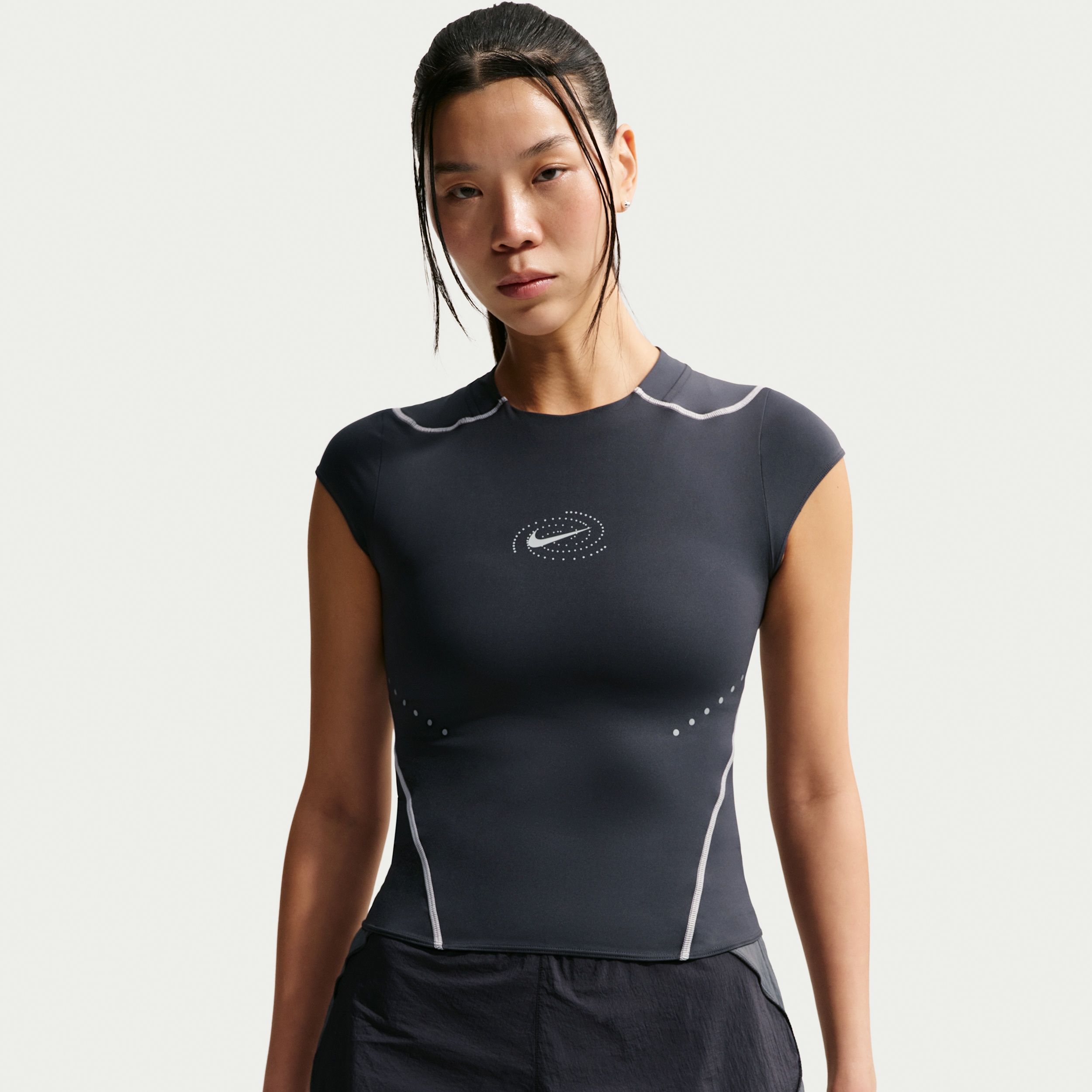 Nike - Swift Women's Dri-FIT ADV Running Top with Reflective Design Accents