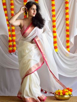 Sundarii - Off White Kumkuma Mul Tissue Saree with Unstitched Blouse