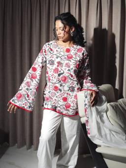 NISHORAMA - Parishad Women White Cotton Kurti with Pant and Dupatta