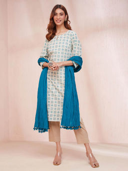 Fabindia - Avni Off White Cotton Printed Kurta and Dupatta (Set of 2)