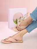 Peach color option, Sold out, Currently selected