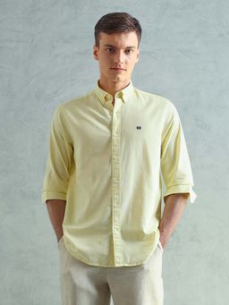 Arrow Sports - Men Smart Slim Fit Solid Yellow Shirt