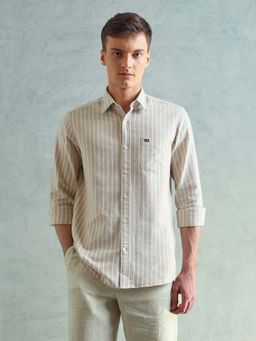 Arrow Sports - Men Smart Slim Fit Striped Beige Shirt