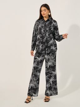 Styli - Women Black Floral Printed Relaxed Fit Co-Ord Set
