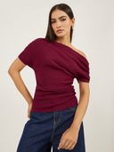 Maroon color option, Currently selected
