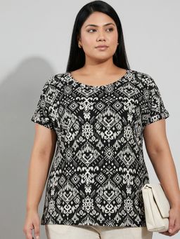 max - Women Black Printed Top