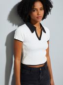 White color option, Currently selected