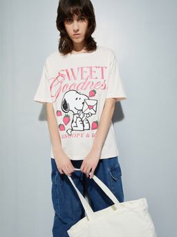 max - URB_N Women Peanut Snoopy Print Oversized T-shirt