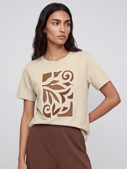 max - Women Embroidered T-shirt