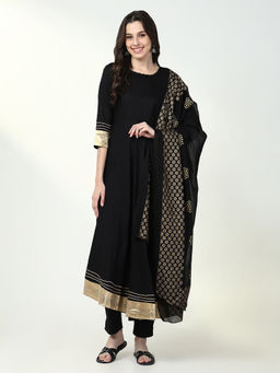 SHOWOFF - Women's Black Solid Anarkali Kurta with Dupatta (Set of 2)