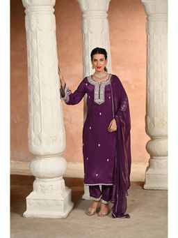 Mahee Jaipur - Purple Qurbat White Embroidered Crepe Kurta & Pant with Dupatta (Set of 3)