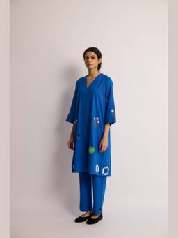 Raas By Ekta - Blue Floral Grid Kurta with Pant
