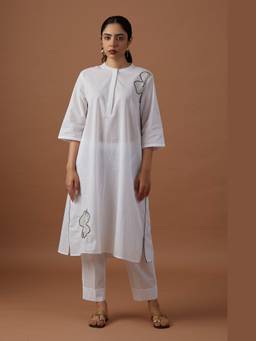 Raas By Ekta - white Sunehra 3-piece Kurta with Pant