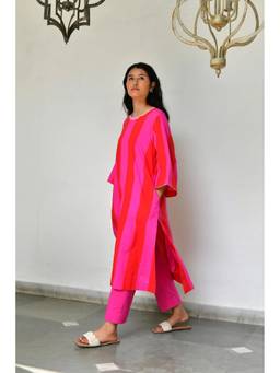 Raas By Ekta - Red-Wings Unfurl Red Kurta and Pant with Dupatta