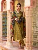 Green color option, Sold out, Currently selected