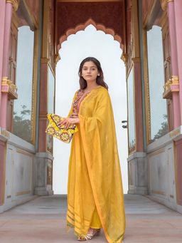 Gahan - Womens Yellow Viscose Rayon Straight Embroidered Kurta with Pant & Dupatta