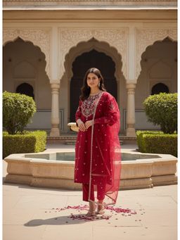 Gahan - Womens Maroon Embroidered Kurta with Pant & Dupatta