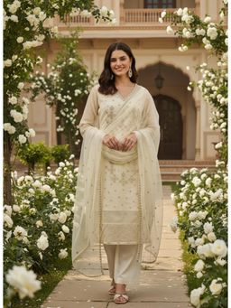 Gahan - Womens Off White Embroidered Kurta with Pant & Dupatta
