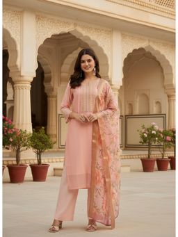 Gahan - Womens Peach Kurta with Pant & Printed Dupatta